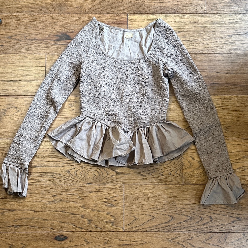 Free People Taupe Long Sleeve Top. Free-est